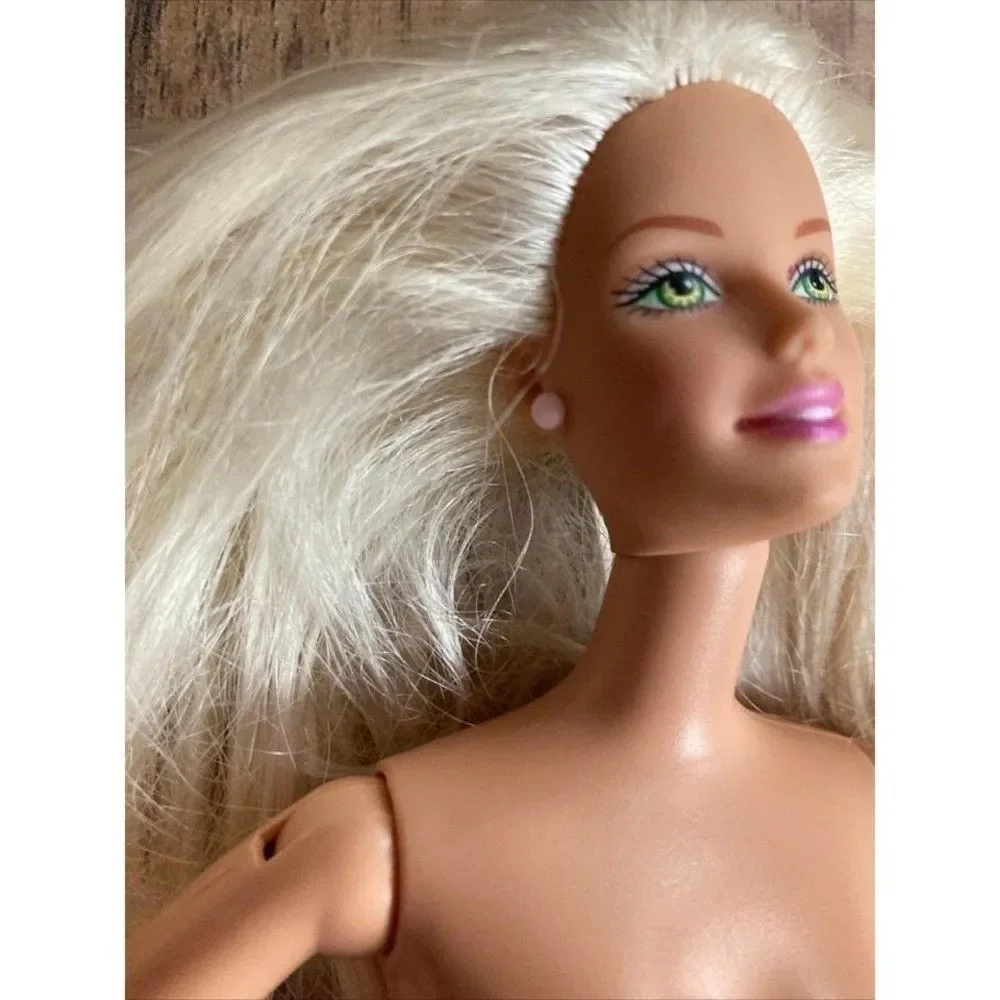 Mattel Barbie Doll 1998 Vintage Nude Lever on Back Moving Arms Articulated Arms